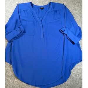 Torrid Harper Blouse Size 2 Blue Hidden Button Roll Tab Sleeve Flowy Top